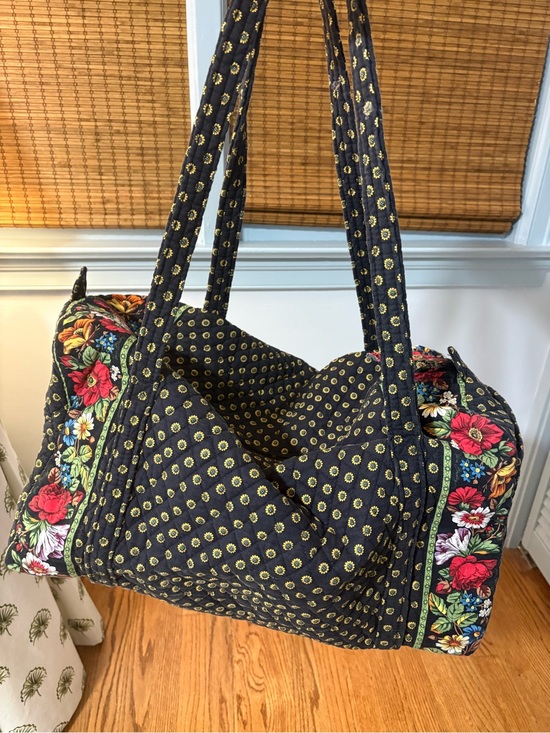 Vera Bradley Handbags - Vera Bradley Duffle